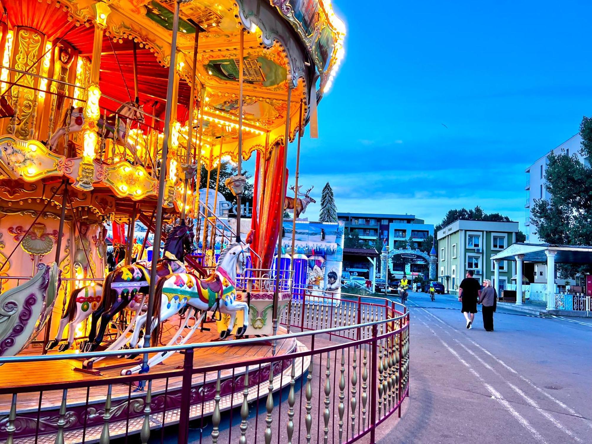 Coralia Luna Park Apartments Mamaja Zewnętrze zdjęcie
